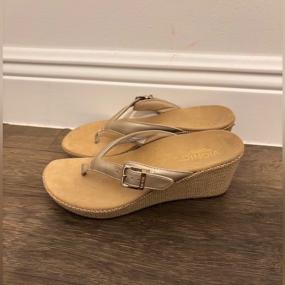 Vionic Women’s Polina Gold Leather Wedge Thong Sandals - Picture 2 of 4